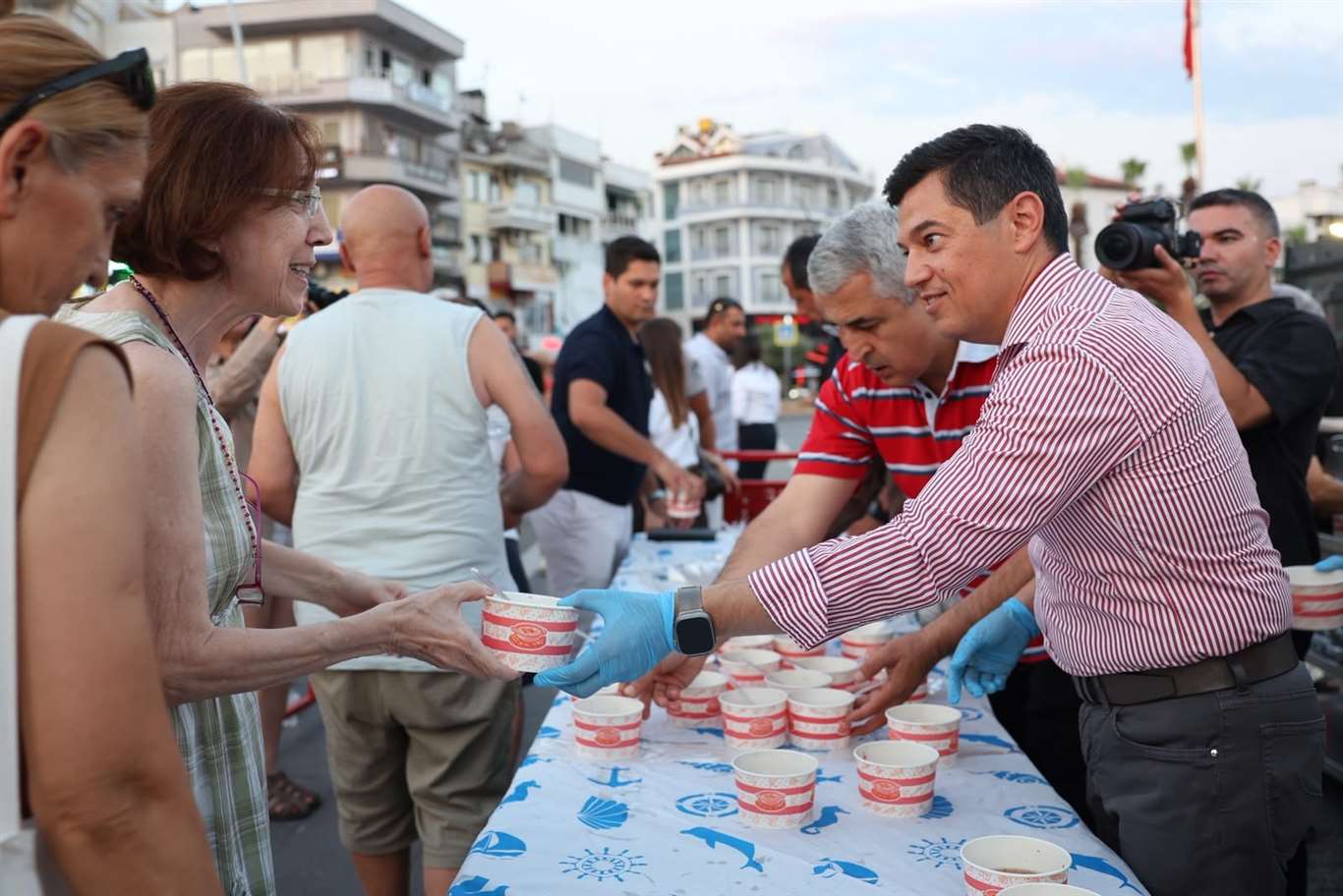 Marmaris Belediyesi'nden 2 bin kişilik aşure hayrı haberi
