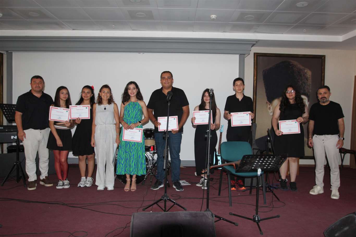  Menteşe Anadolu Lisesi'nde müzik rüzgarı haberi