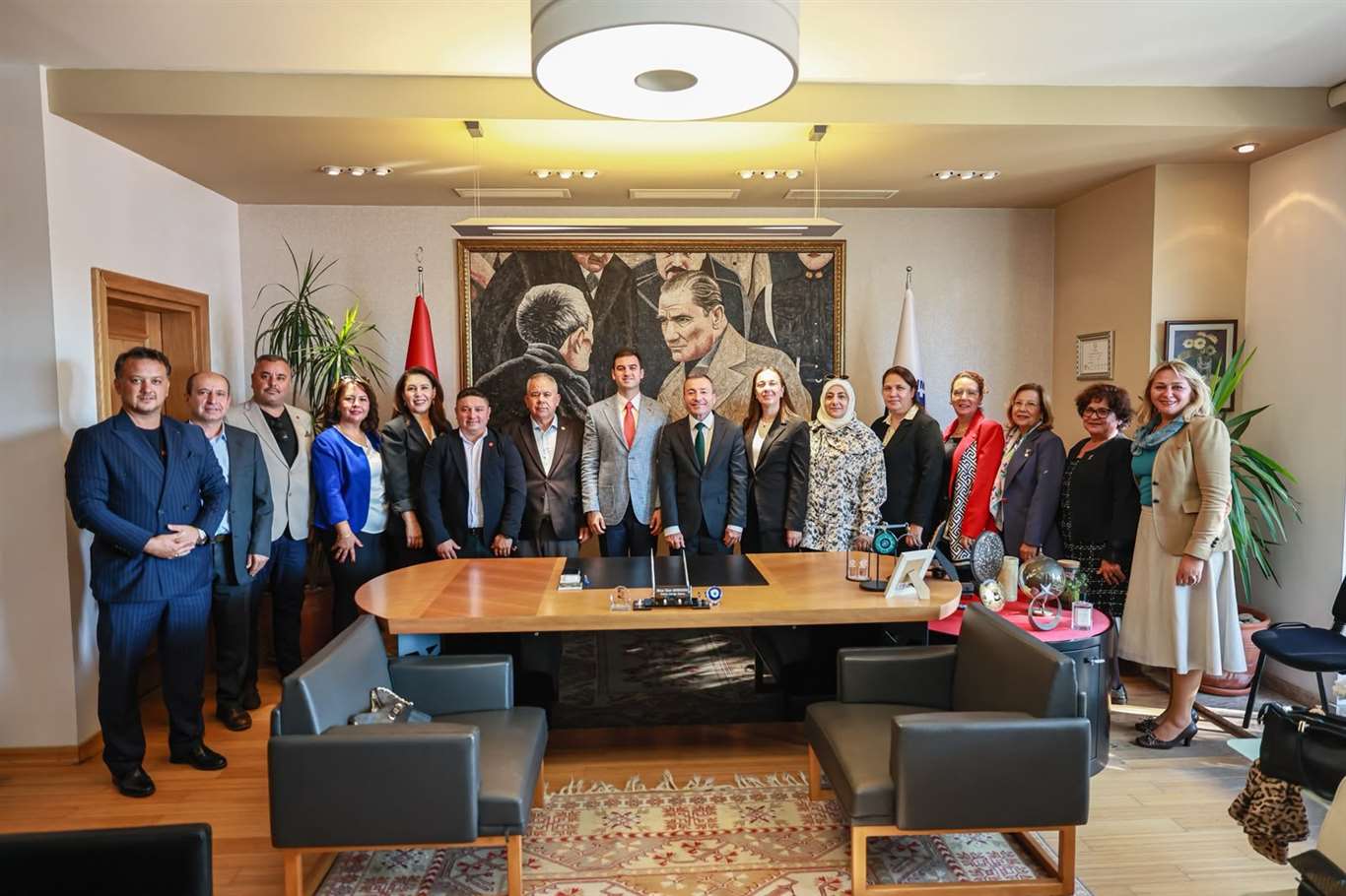  Bodrum'da 56 mahalle muhtarı için anlamlı kutlama haberi
