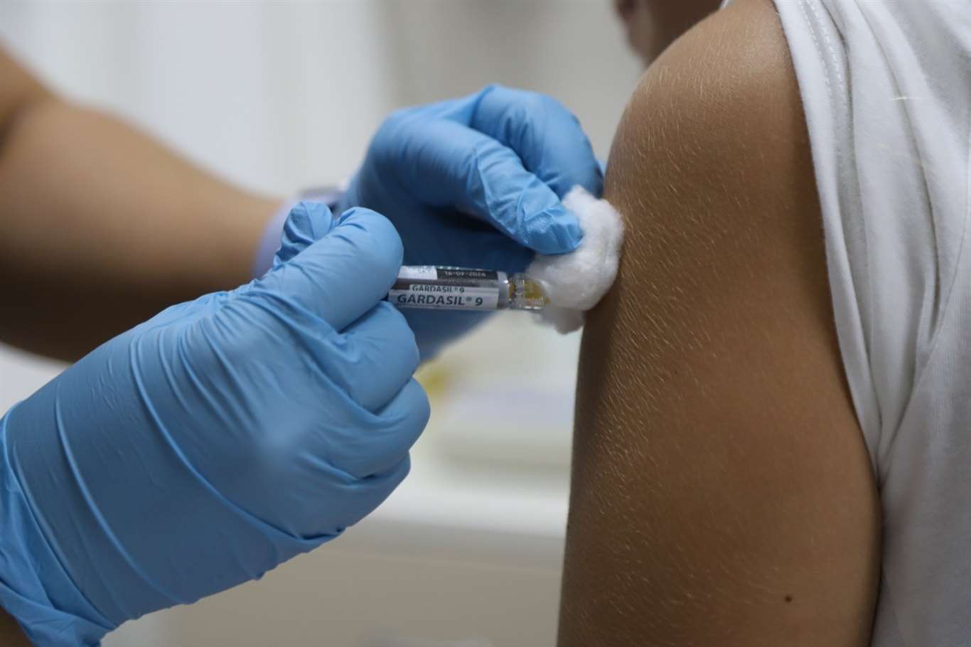 Muğla Büyükşehir’in HPV aşı desteği sürüyor haberi