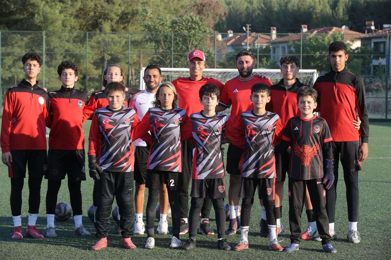 TFF Kaleci Departmanı Koordinatörü Boğuşlu’dan Menteşe’de genç kalecilere destek haberi