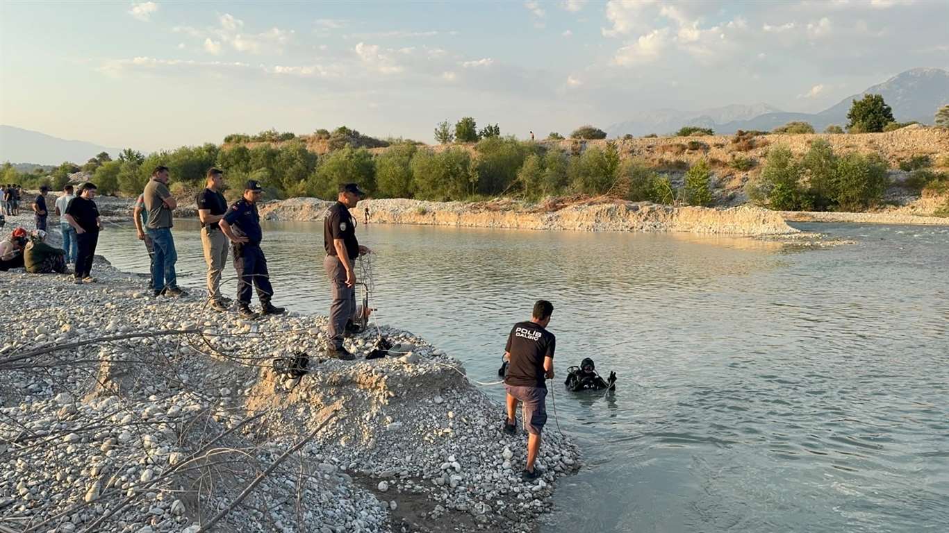 Derede kaybolan 21 yaşındaki gencin cansız bedenine ulaşıldı haberi