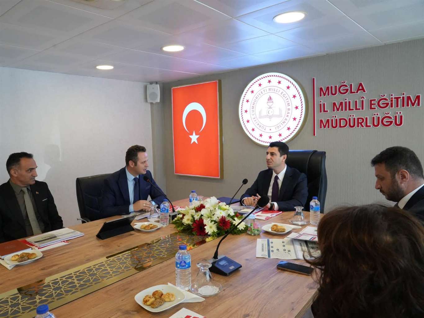 Muğla’da eğitim yatırımları ve projeleri değerlendirildi haberi