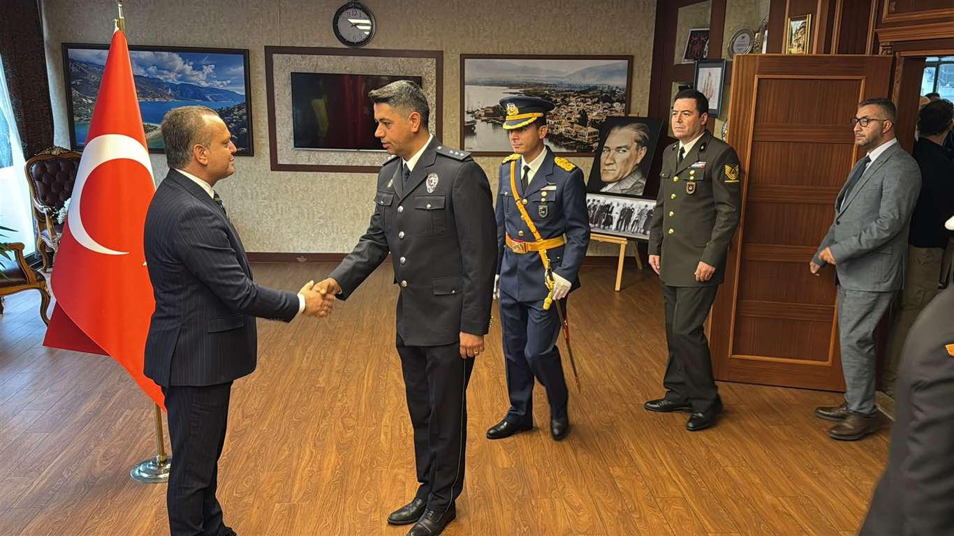 Fethiye’de 29 Ekim bayramlaşma töreniyle başladı haberi