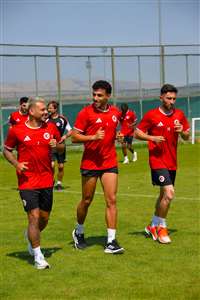 Fethiyespor’un Afyon kampı sürüyor haberi