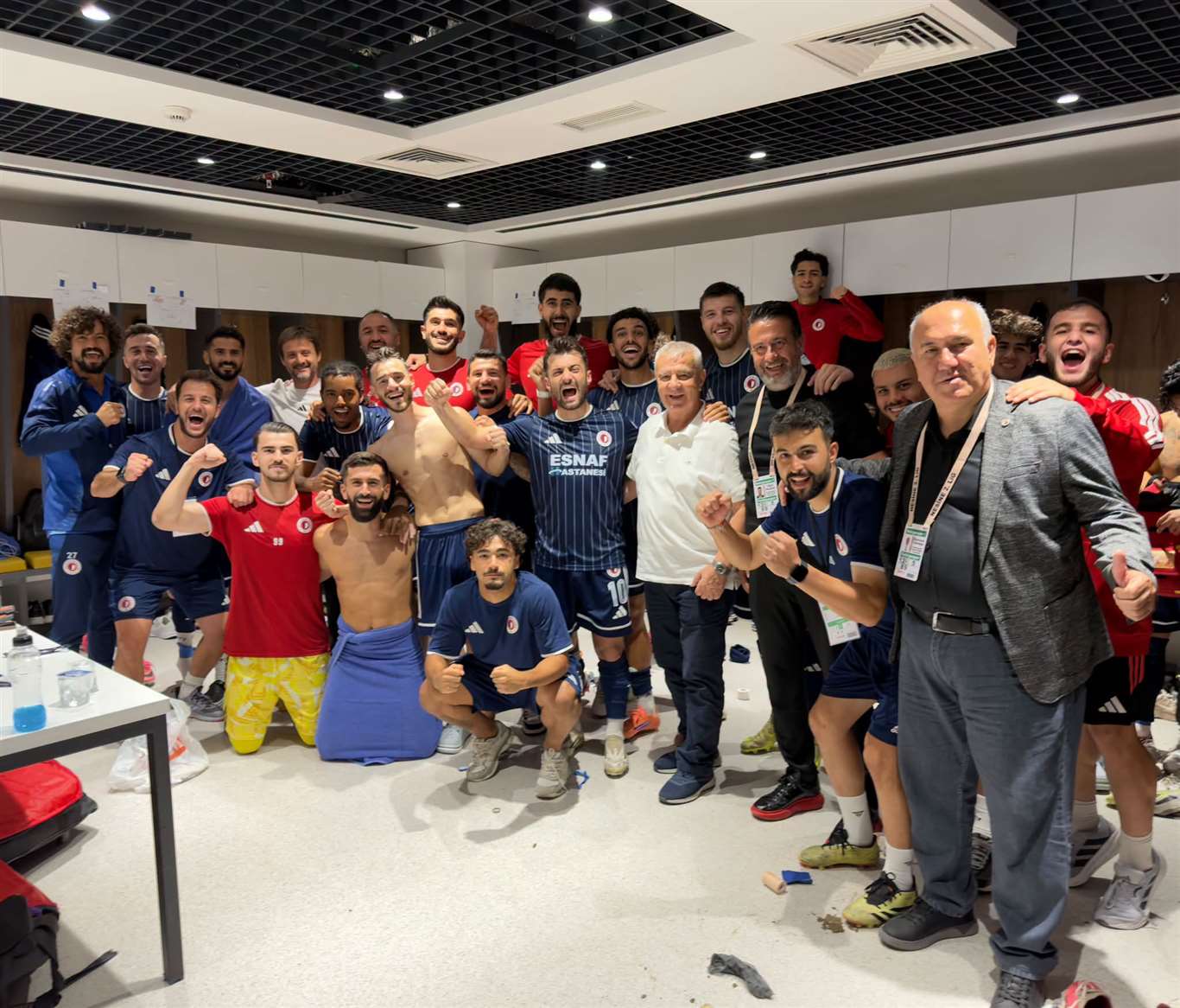 Fethiyespor, Gaziemir’i 2-0 mağlup ederek turladı haberi