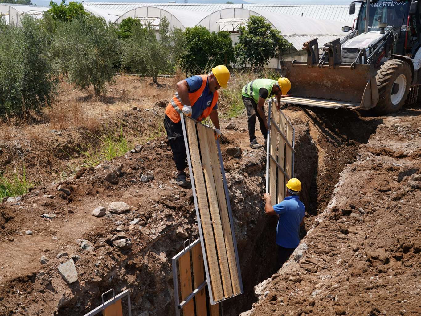 Karagedik Mahallesi kanalizasyona kavuşuyor haberi