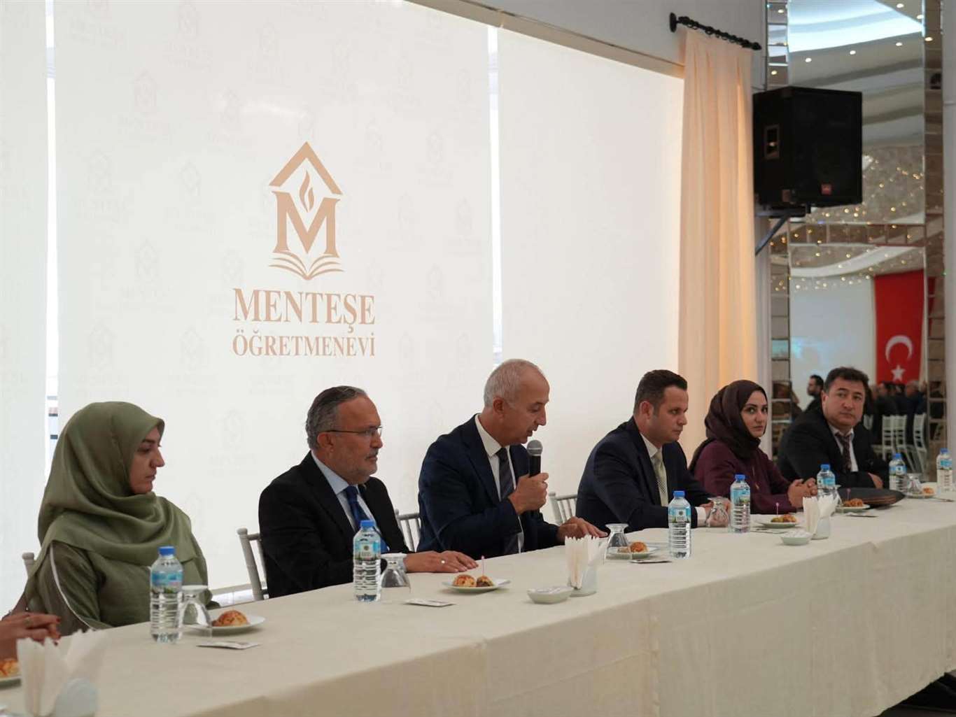    Muğla’da kurumlar ve STK’lar gençler için buluştu haberi