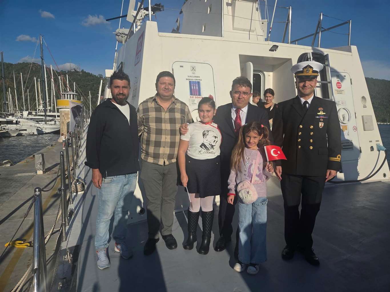  Marmaris'te askeri gemilere yoğun ilgi haberi