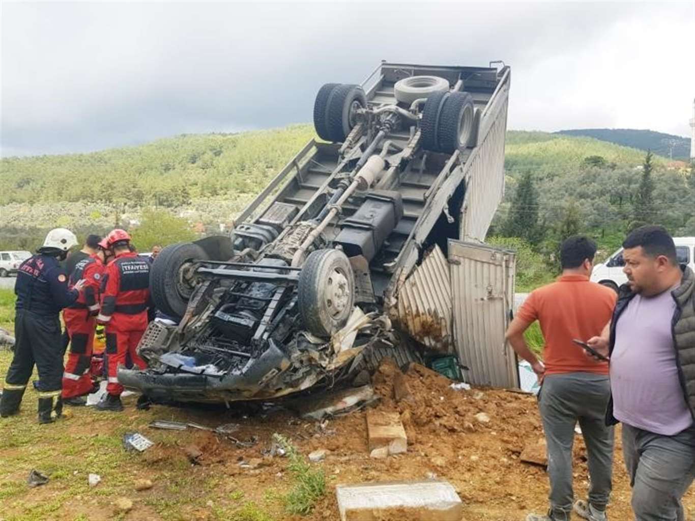       Milas'ta trafik kazası: 1 yaralı haberi