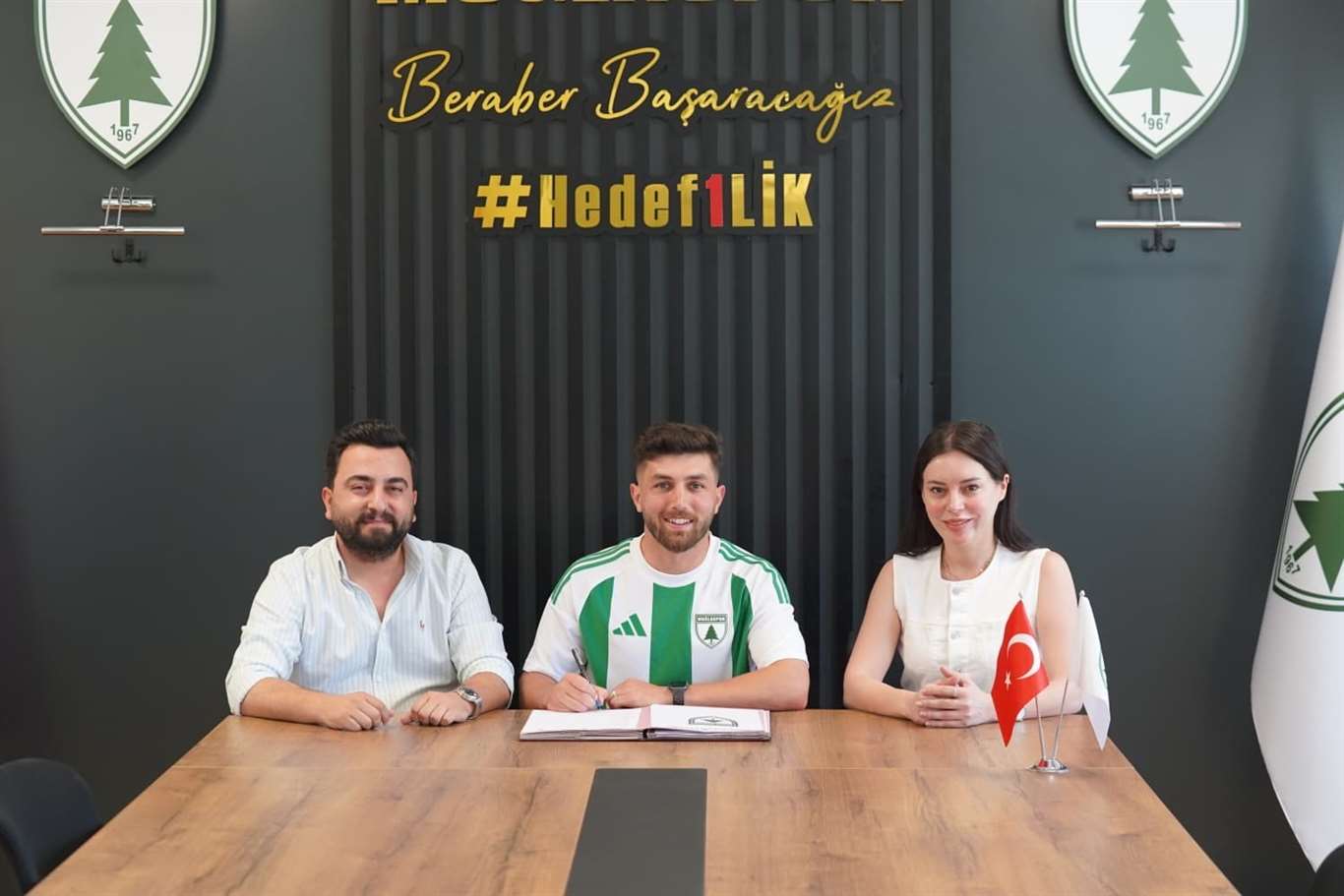 Muğlaspor, orta saha oyuncusu Selim Dilli'yi kadrosuna kattı haberi