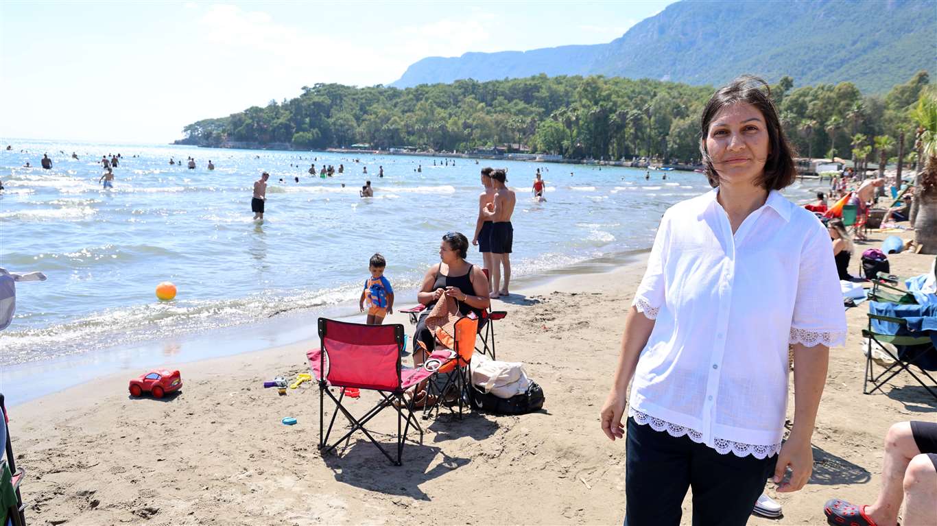Sakin Kent Akyaka kadın muhtara emanet haberi