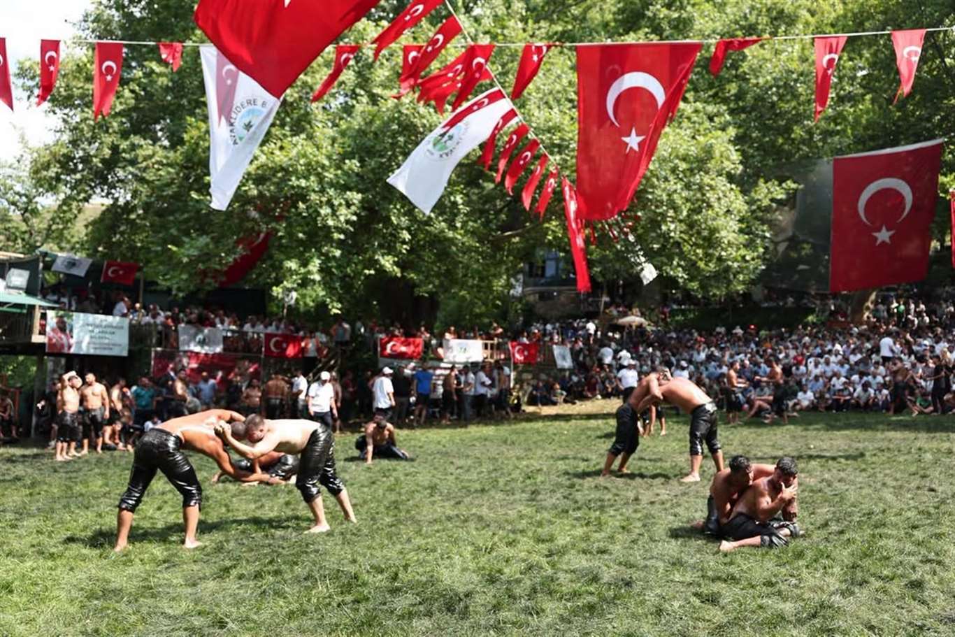 Menteşe Beşpınar Yağlı Güreşleri’nde ilk kadın ağa seçildi haberi