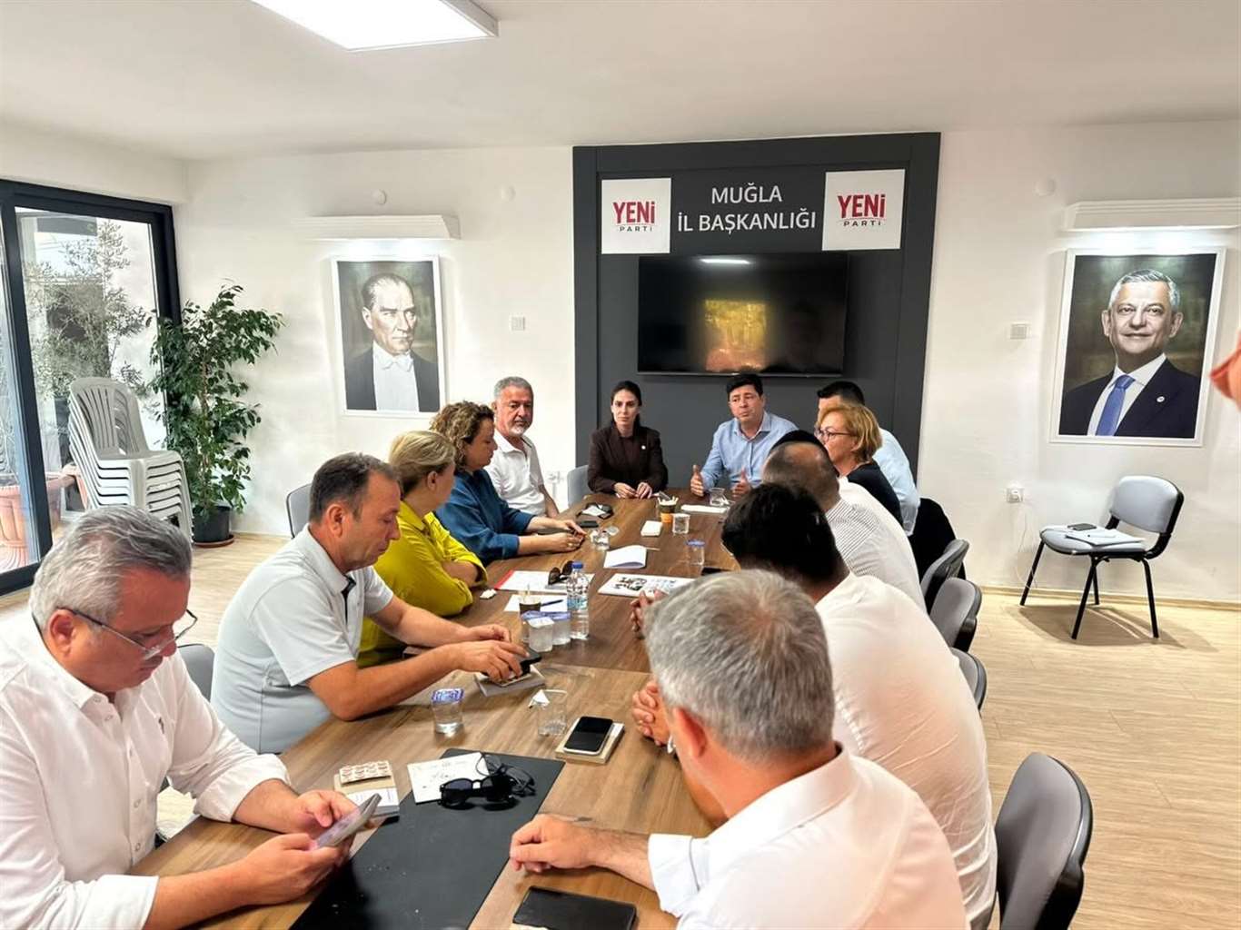 Yeni Parti Muğla teşkilatı saha çalışmalarına hazırlanıyor haberi