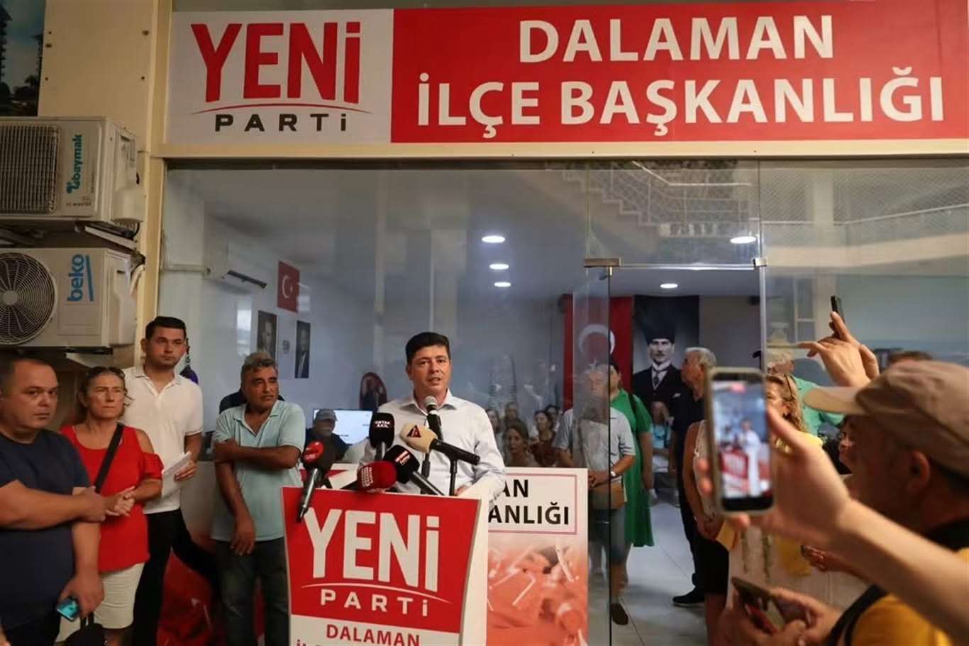 YENİ Parti üye sayısını bir haftada yüzde 189,6 artırdı haberi