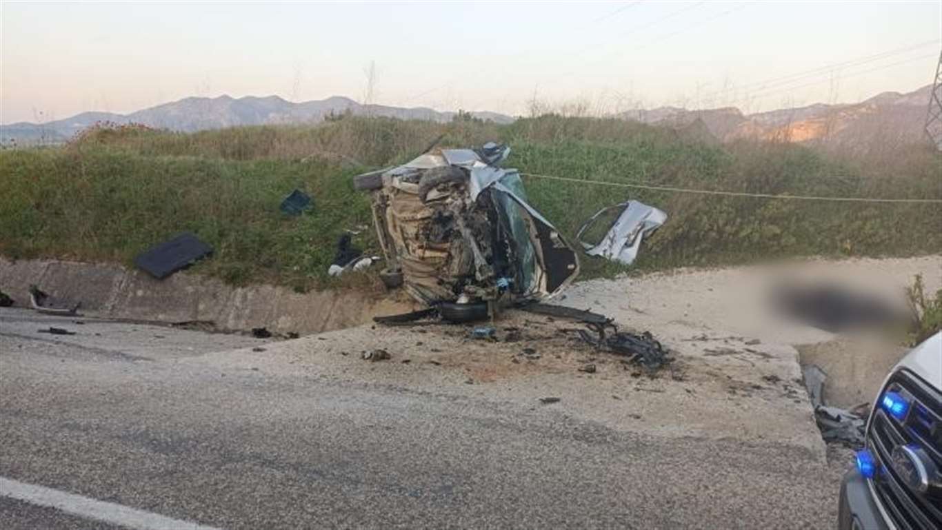 Seydikemer'de trafik kazası: 1 ölü, 2 yaralı haberi
