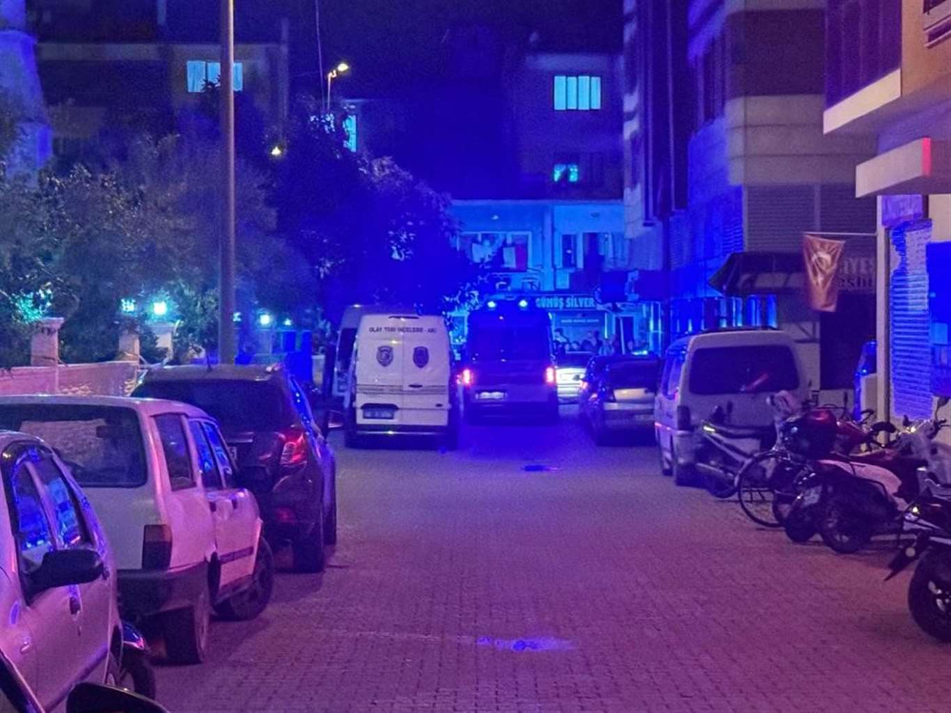 Ortaca'da iki kadına silahlı saldırı: 1 ölü, 1 ağır yaralı haberi