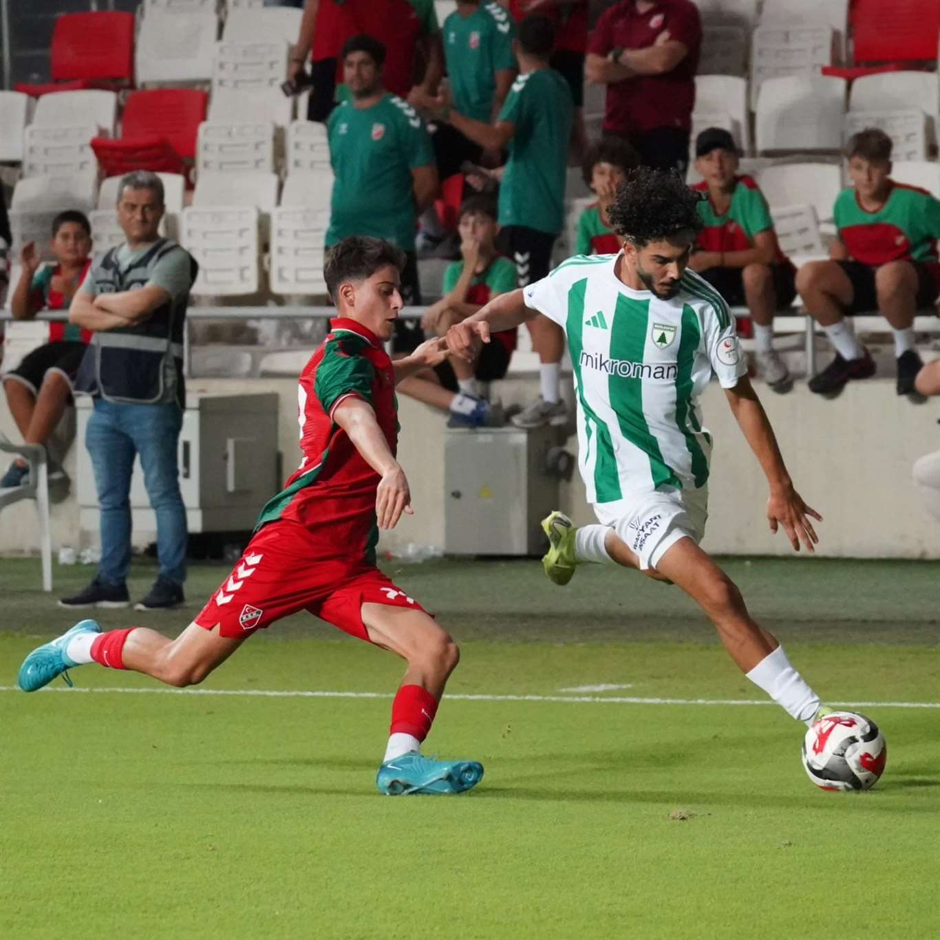    Muğlaspor hazırlık maçında Karşıyaka'ya 1-0 mağlup oldu haberi