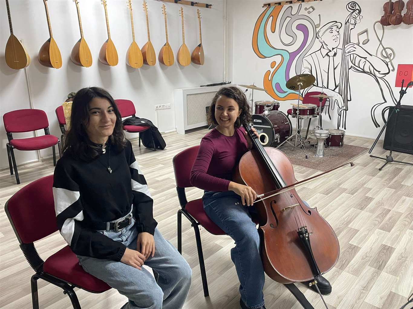 Menteşe'de gençler sanatla buluşuyor haberi