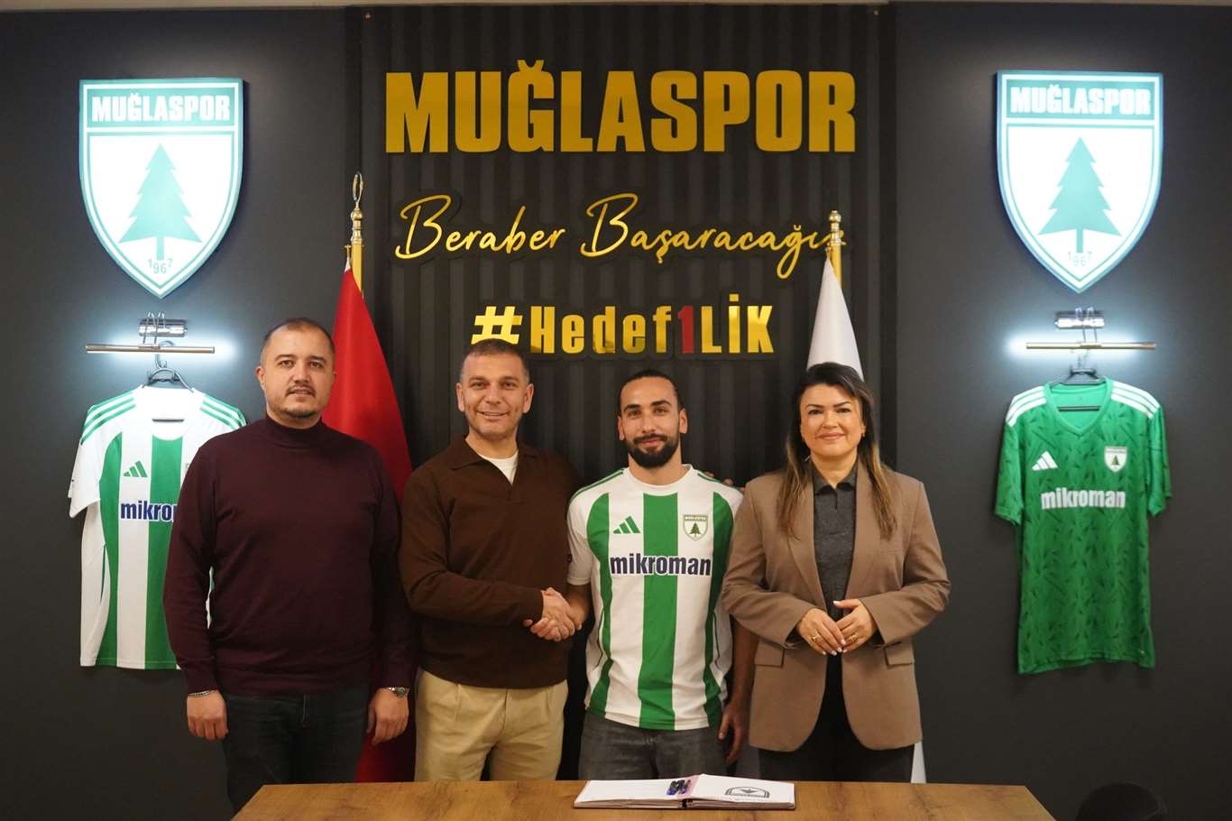 Muğlaspor, orta sahasını Abdullah Balıkçı ile güçlendirdi haberi