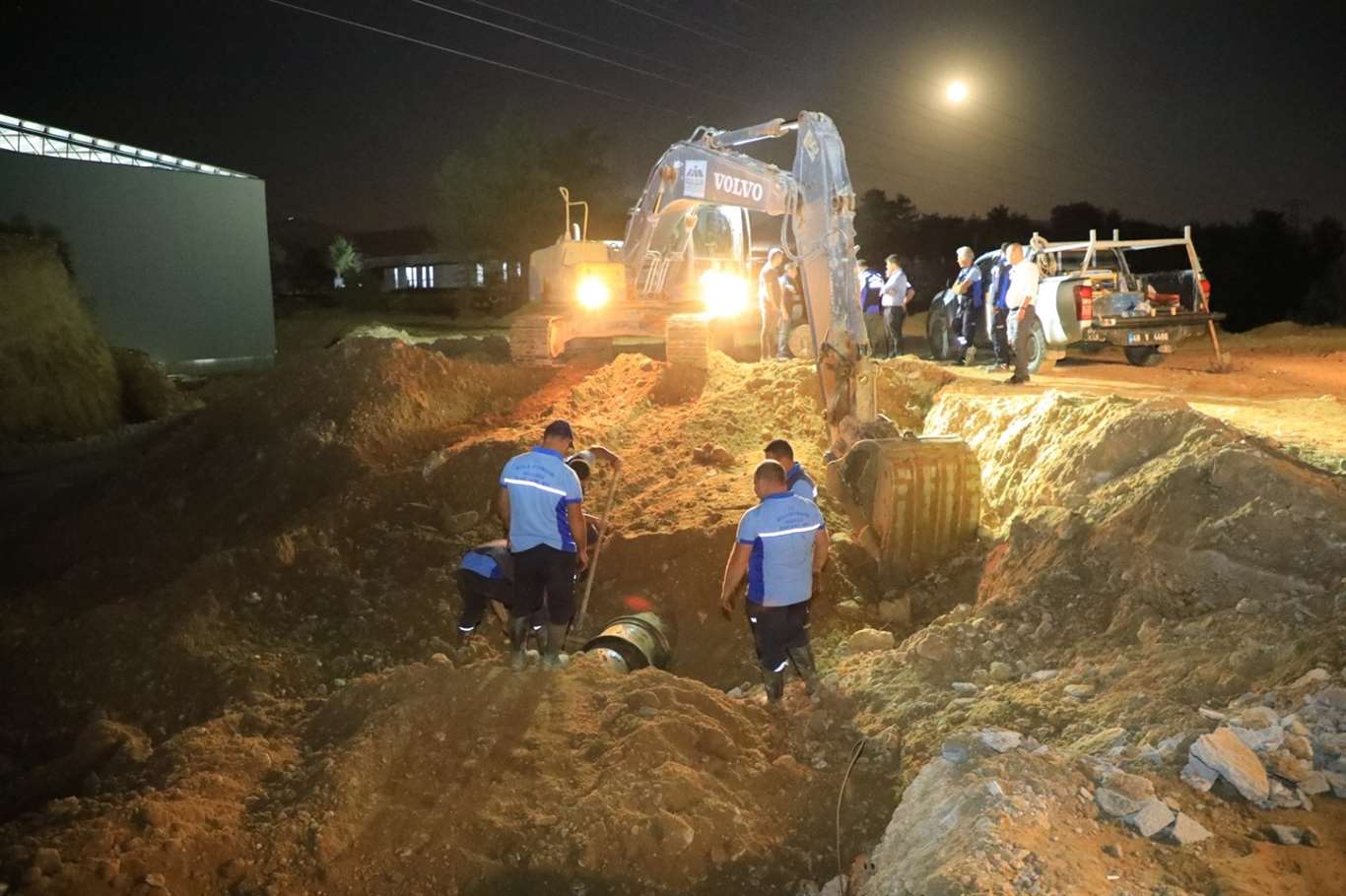           Menteşe'de ana içme suyu hattında yaşanan arızaya hızlı müdahale haberi