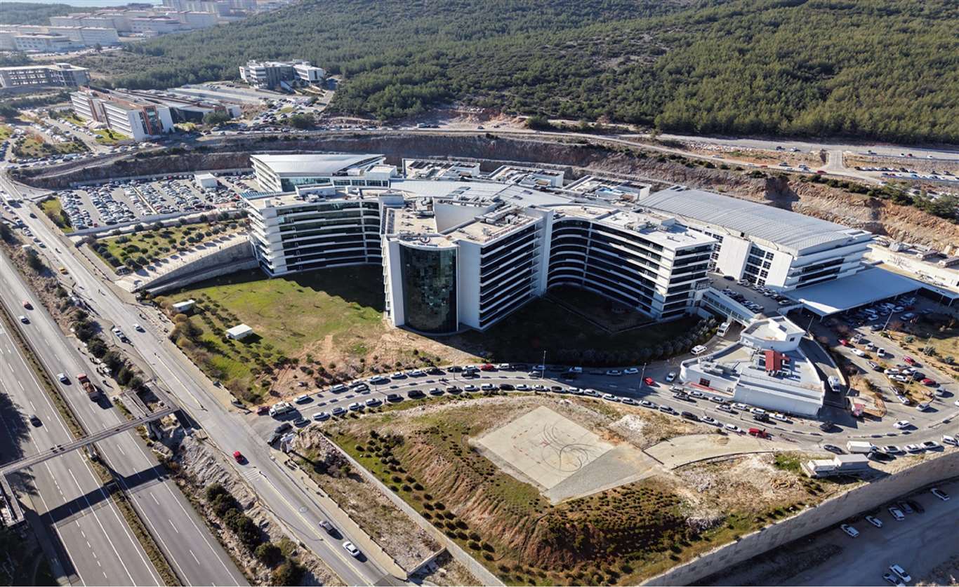  Muğla Eğitim ve Araştırma Hastanesi'nde ziyaret saatleri düzenlendi haberi
