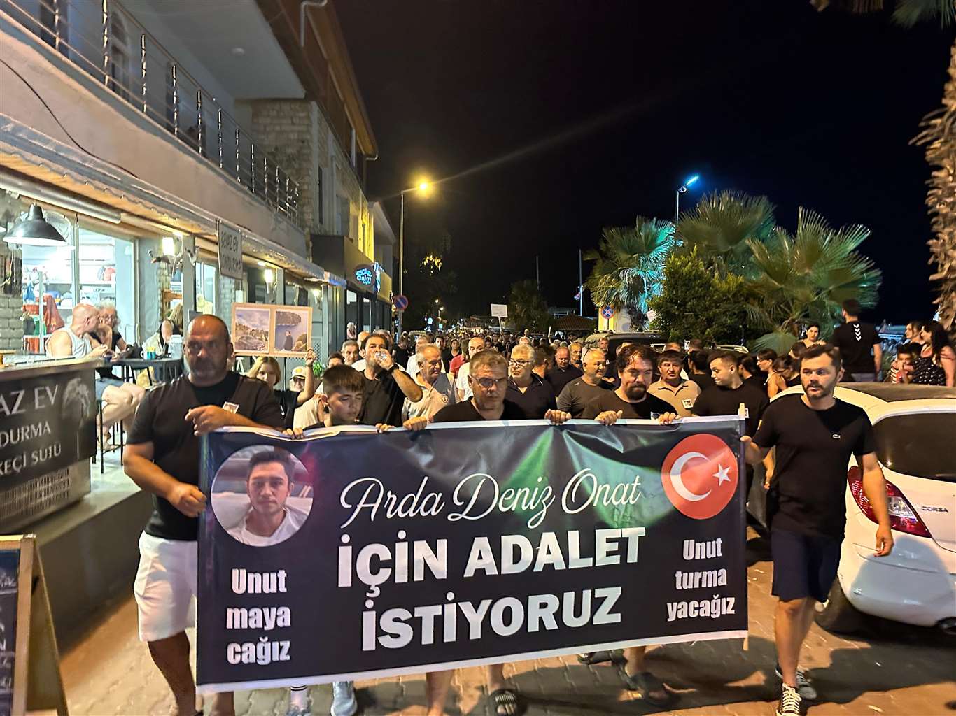 Arda Deniz Onat için sessiz yürüyüş düzenlendi haberi