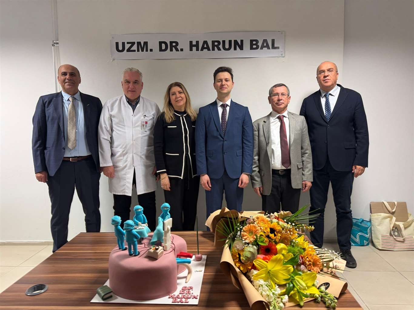 Dr. Bal, MEAH'ın üroloji kliniğinin 4'üncü uzmanı oldu haberi