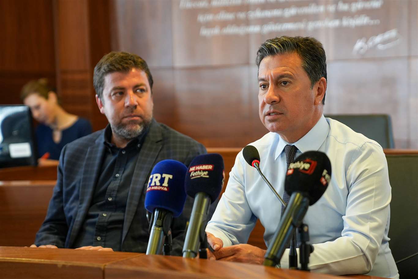       Başkan Aras, Fethiye'de iş dünyasının taleplerini dinledi haberi