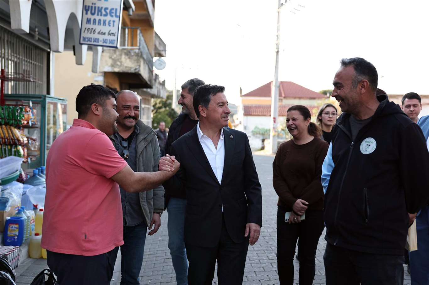 Başkan Aras Bafa'da halkla buluştu haberi