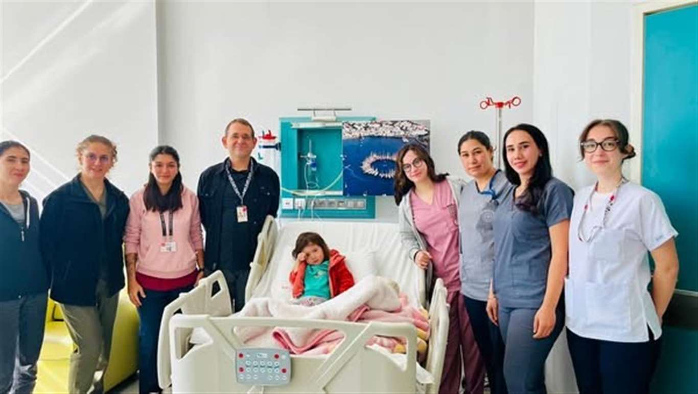3,5 yaşındaki Beren açık kalp ameliyatıyla sağlığına kavuştu haberi
