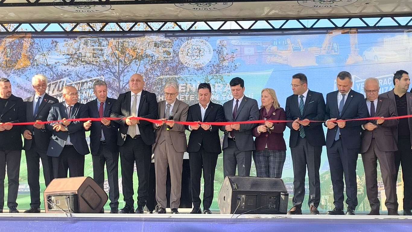  Muğla Büyükşehir Belediyesi filosunu 170 araçla güçlendirdi  haberi