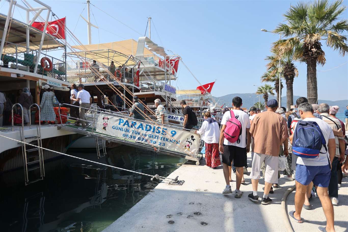 Muğla Büyükşehir Belediyesi şehit aileleri ve gazileri tekne gezisi düzenledi haberi
