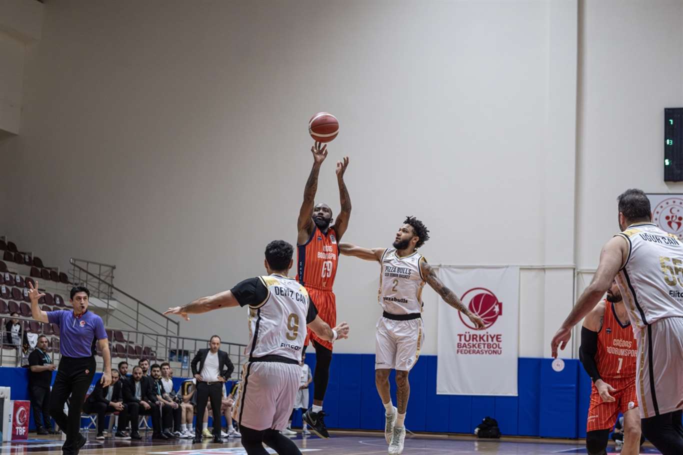 Çağdaş Bodrum Spor'dan kritik deplasman galibiyeti: 71-72 haberi