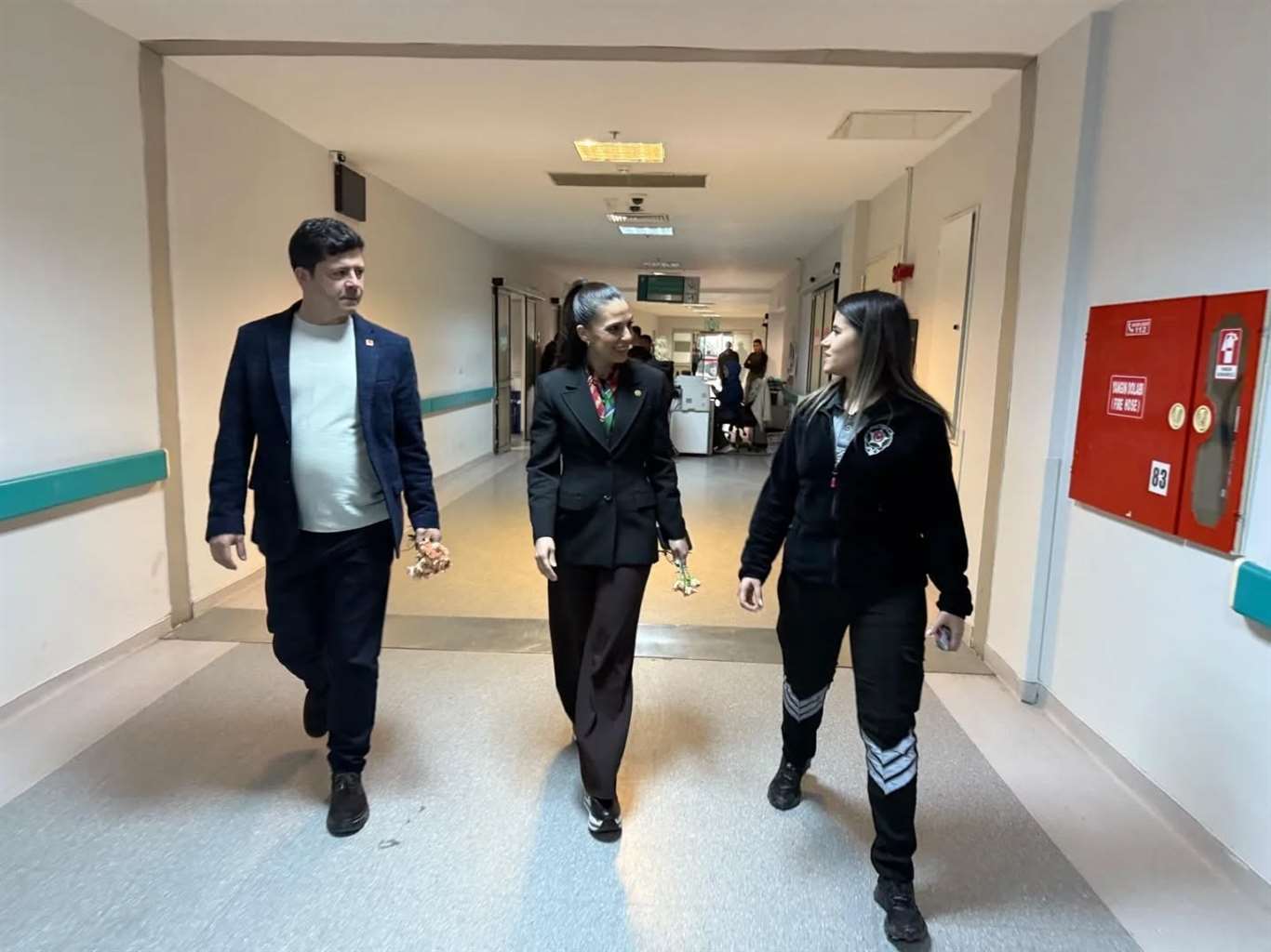 14 Mart Tıp Bayramı'nda sağlık çalışanlarına ziyaret haberi