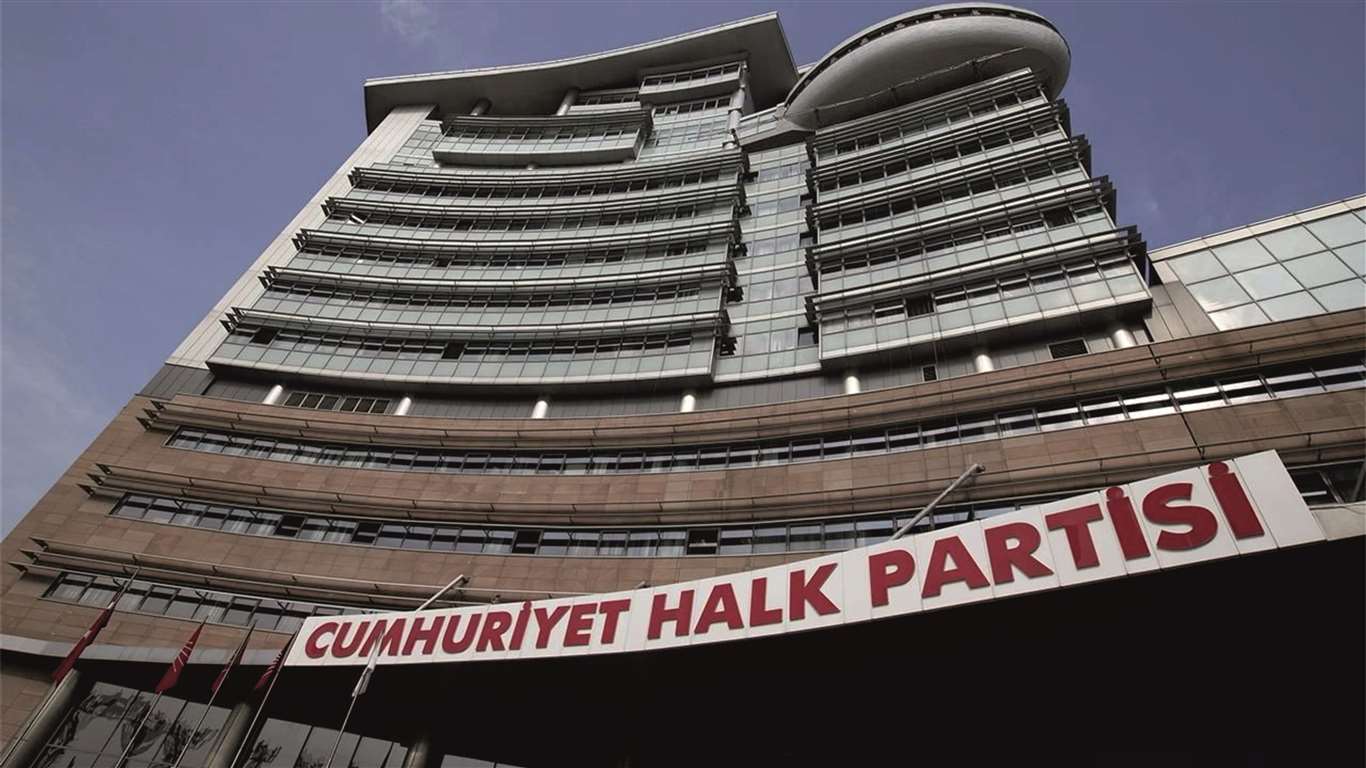    CHP Parti Meclisi, erken seçim gündemiyle toplanıyor haberi