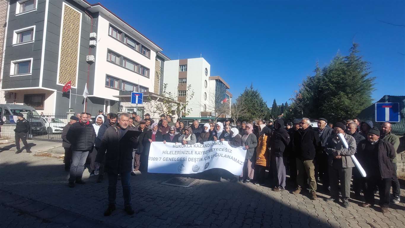 Muğla'da çimento fabrikasına karşı direniş yeniden başladı haberi