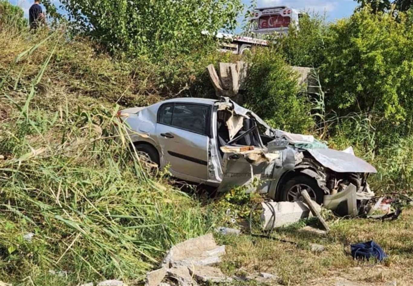 Muğlalı aile Çine'de kaza yaptı, 1 kişi yaşamını yitirdi haberi