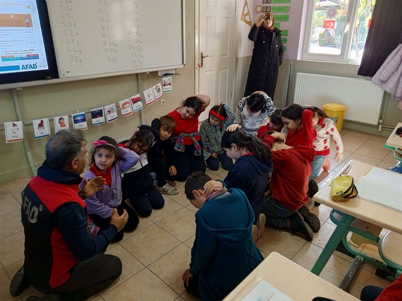 Çıtlık İlkokulu'nda afet farkındalık eğitimi verildi haberi