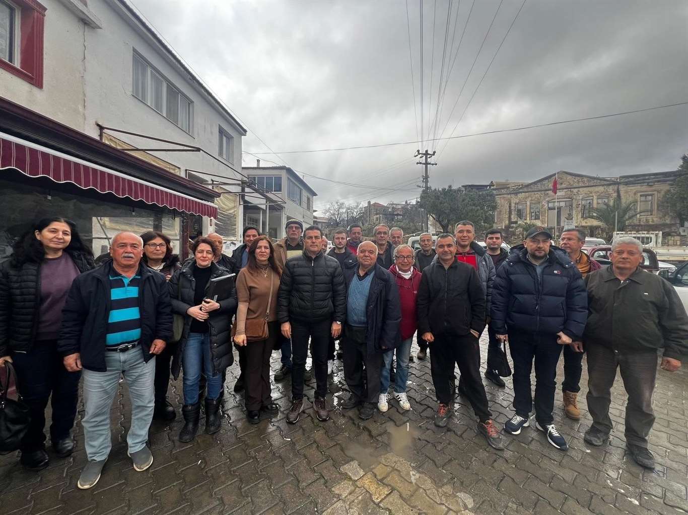 Datça'da üreticilere 'badem hastalık ve zararları' eğitimi verildi haberi