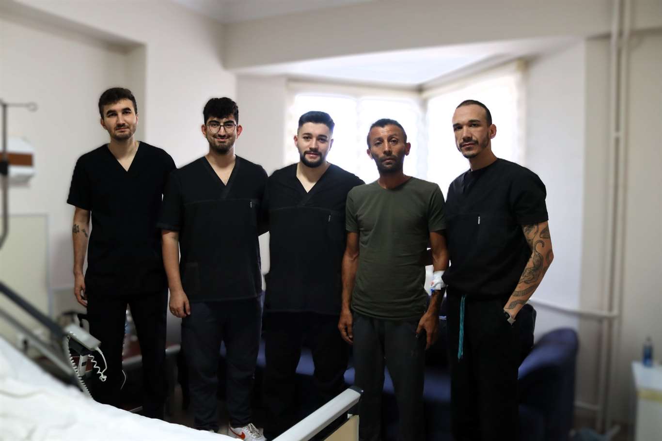 Kalp krizi geçiren hasta zamanında müdahaleyle hayata tutundu haberi