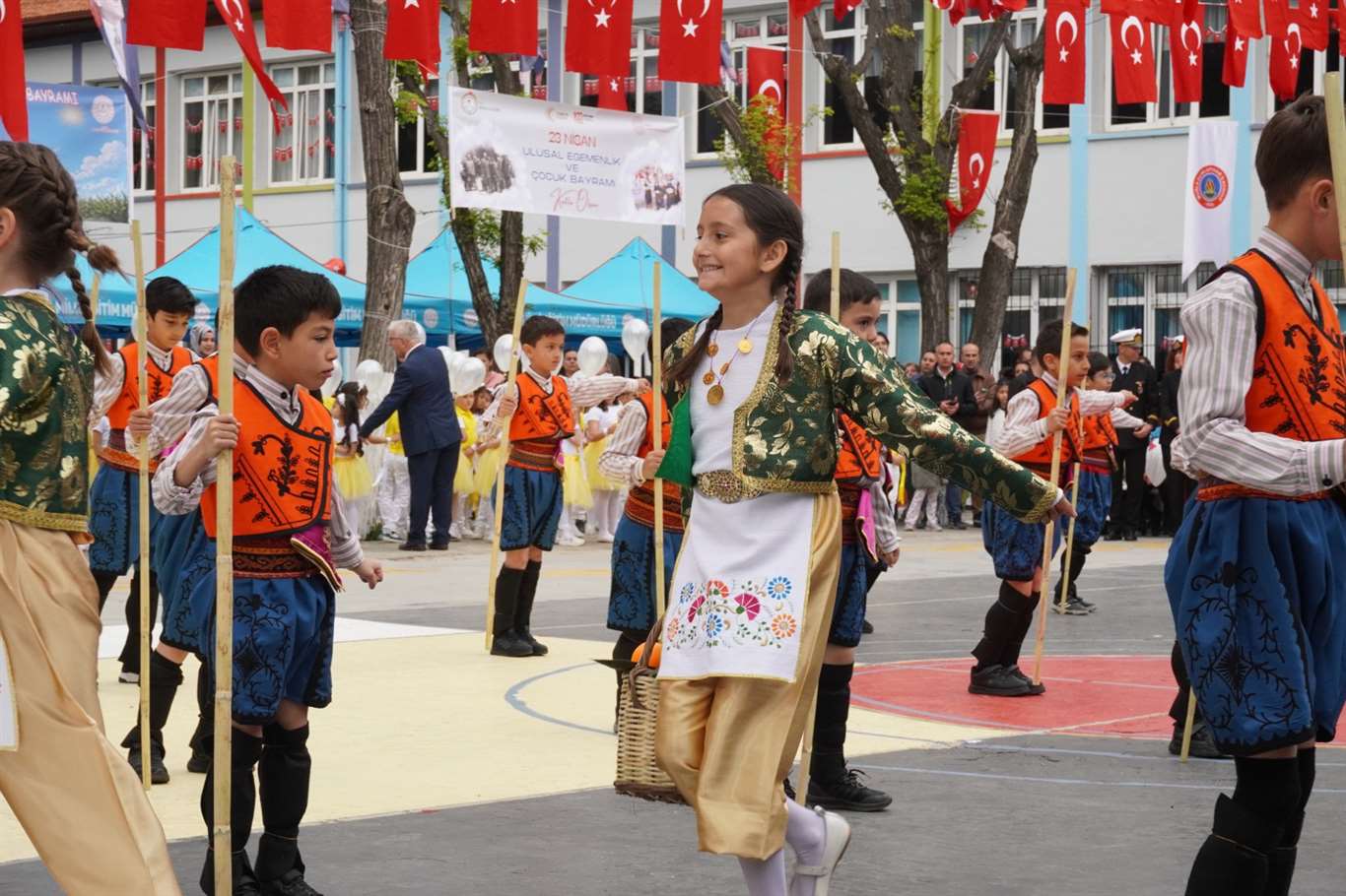    Muğla'da 23 Nisan kutlandı haberi