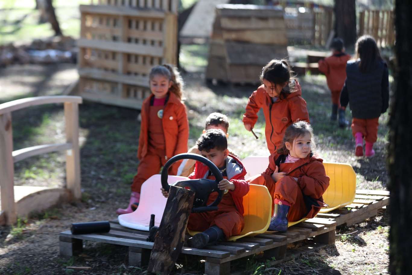    Büyükşehir Belediyesi'nden çocuklara doğa temelli eğitim: Çamlı Çocuk Köyü haberi