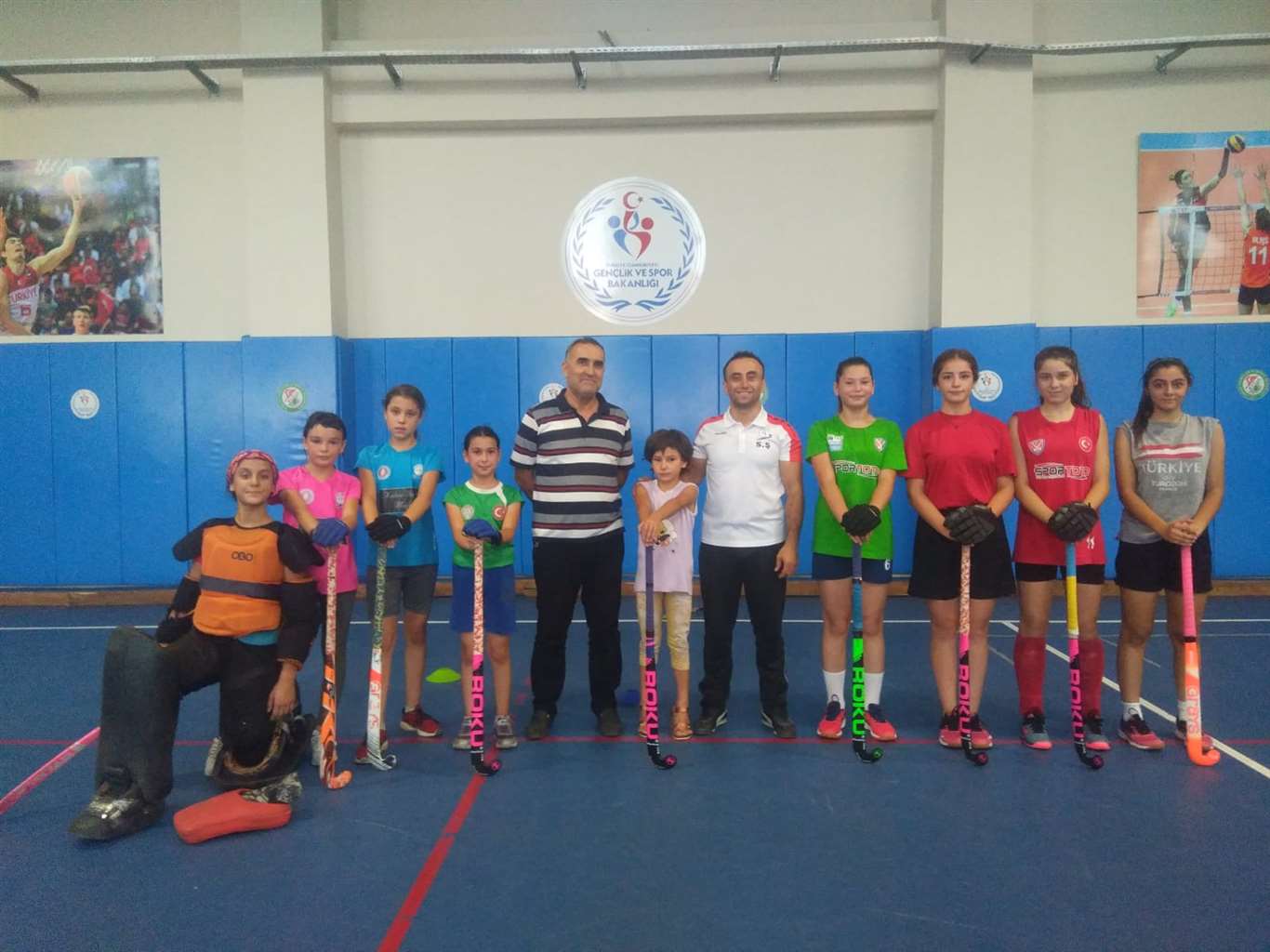    Ege Yıldızları Spor Kulübü Hokey takımına Yakup Afyon'dan destek haberi