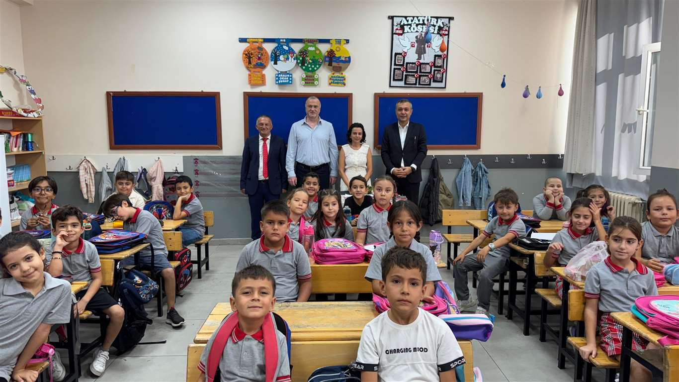    Yeniköy Kemerköy Enerji'den 750 Öğrenciye Okul Desteği haberi