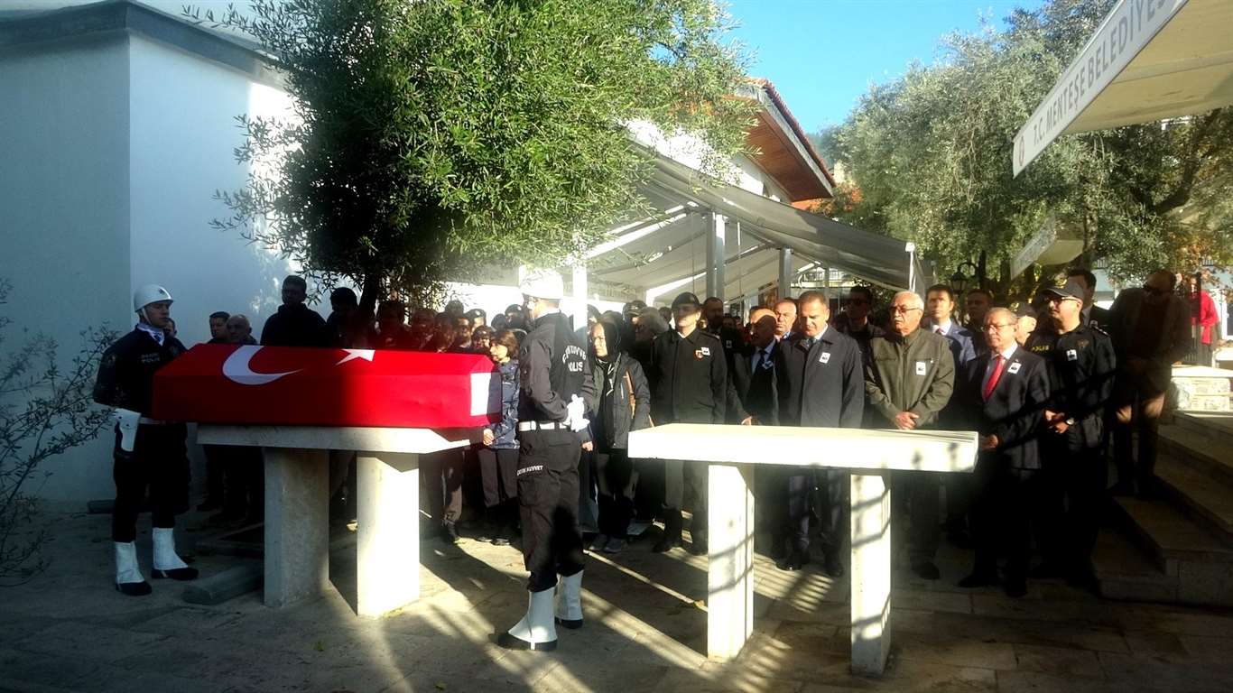 Emekli 1. sınıf emniyet müdürü Vehbi Yıldız hayatını kaybetti haberi