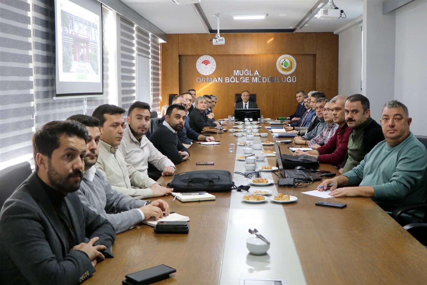 Muğla'da enerji nakil hatları kaynaklı yangınlara karşı toplantı düzenlendi haberi