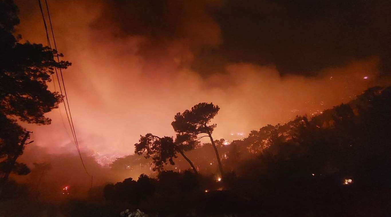 Muğla'yı orman yangınları esir aldı haberi