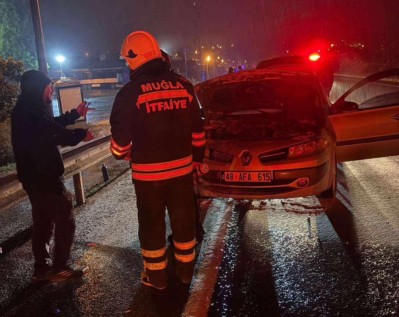 Eski itfaiyeci faciayı önledi haberi