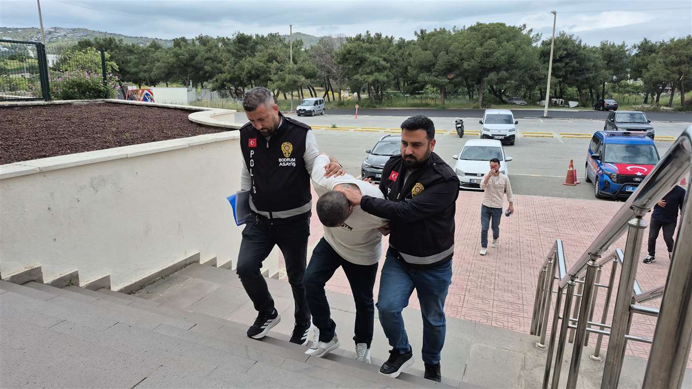 Eski sevgilisini bıçaklayarak yaralayan saldırgan tutuklandı haberi